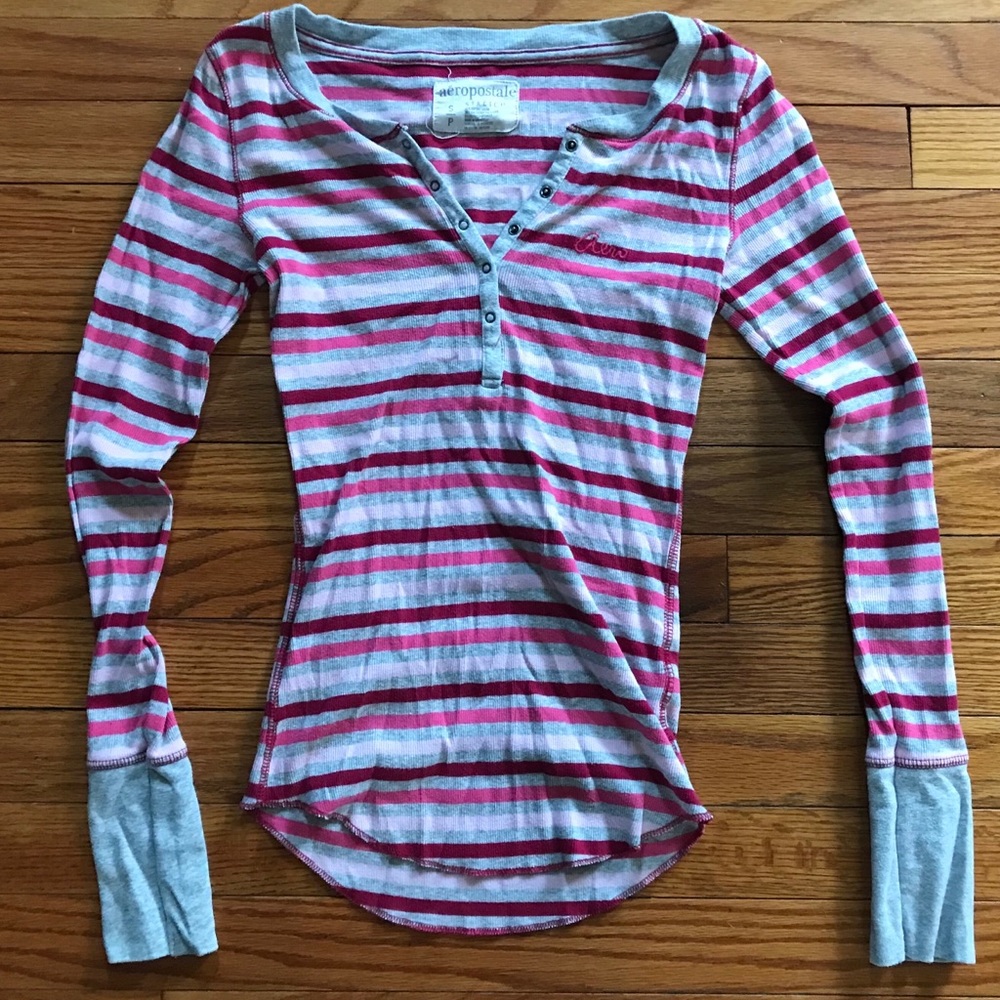 Aeropostale Long Sleeved Top